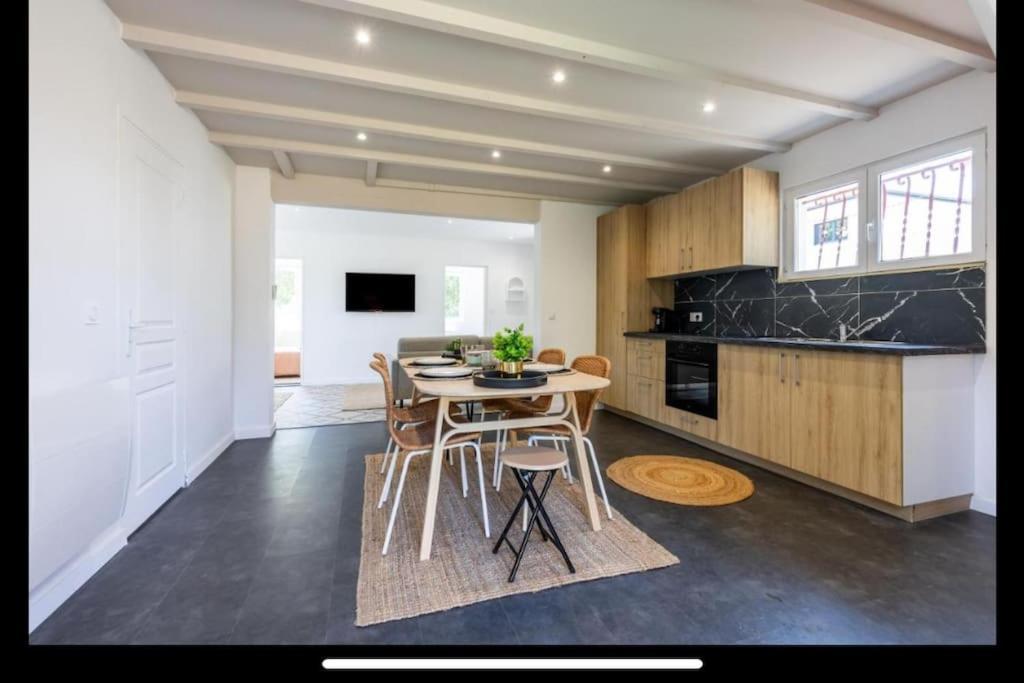 Maison A Deux Pas Du Port Lanton Extérieur photo