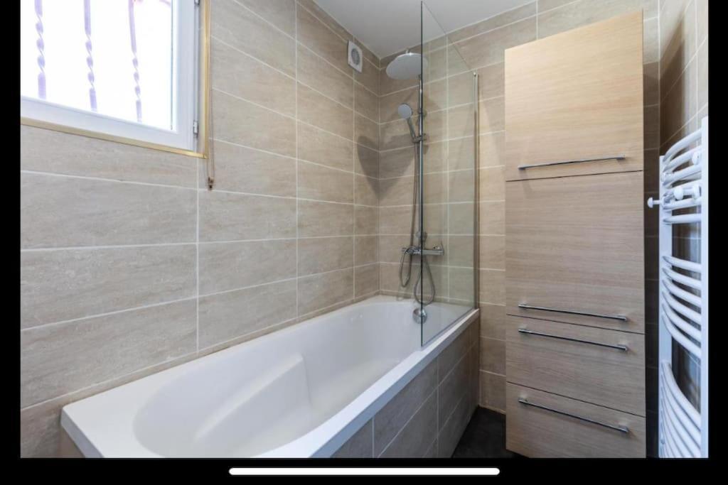 Maison A Deux Pas Du Port Lanton Extérieur photo